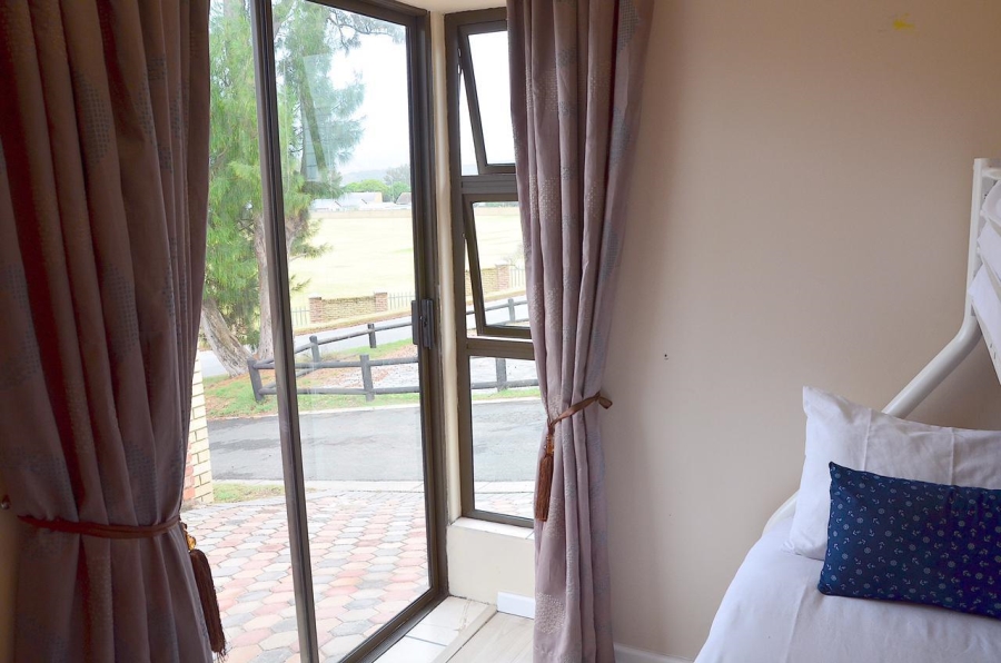6 Bedroom Property for Sale in Hartenbos Central Western Cape